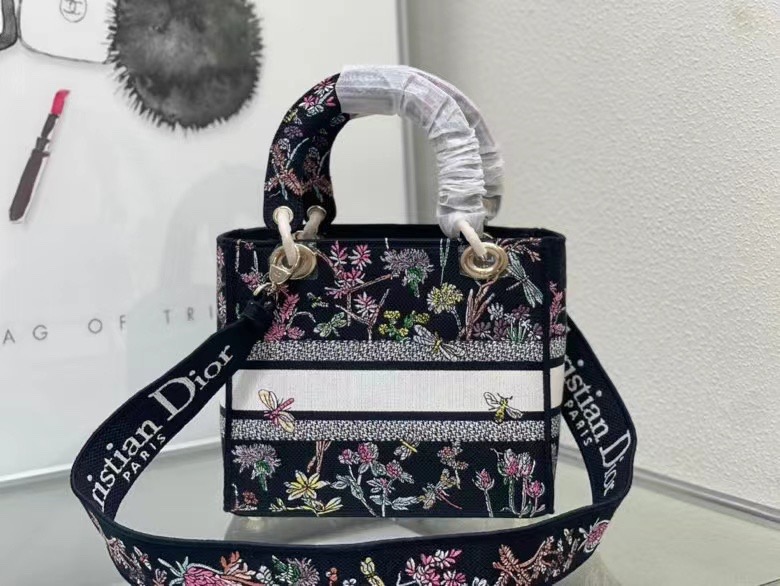 Dior Lady Women Shoulder Bags 24*20*11cm