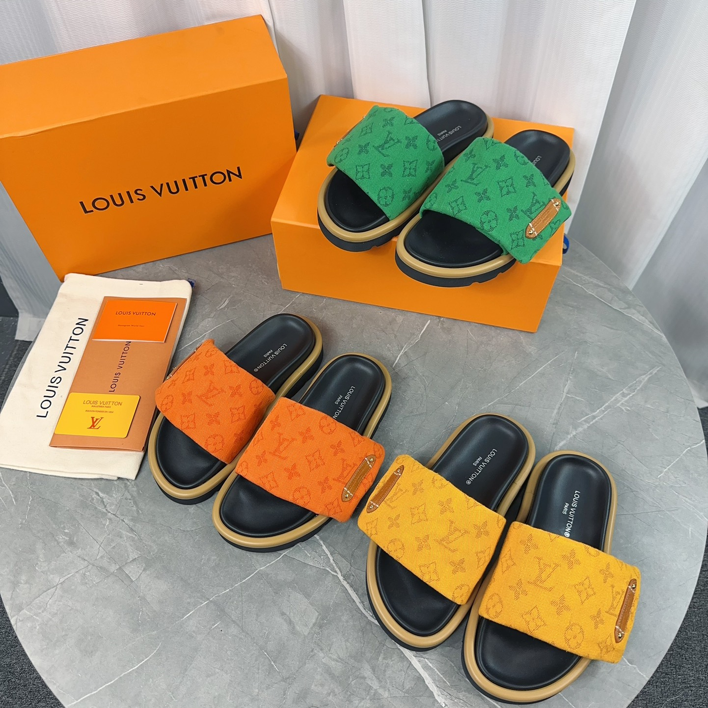 Louis Vuitton Slippers Size 36-45 3-Color