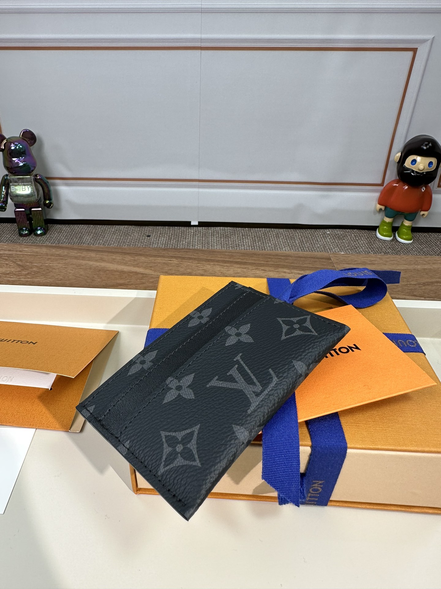 Louis Vuitton M62170 Card Holder Size 11*7cm