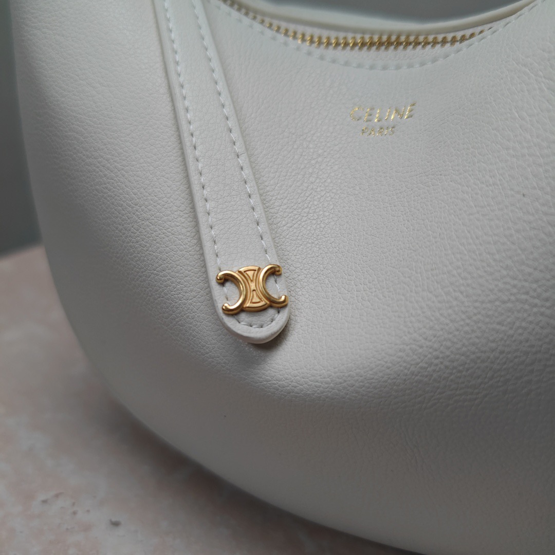 Celine 25ss Lulu Women Shoulder Bags Size 24*21*5cm