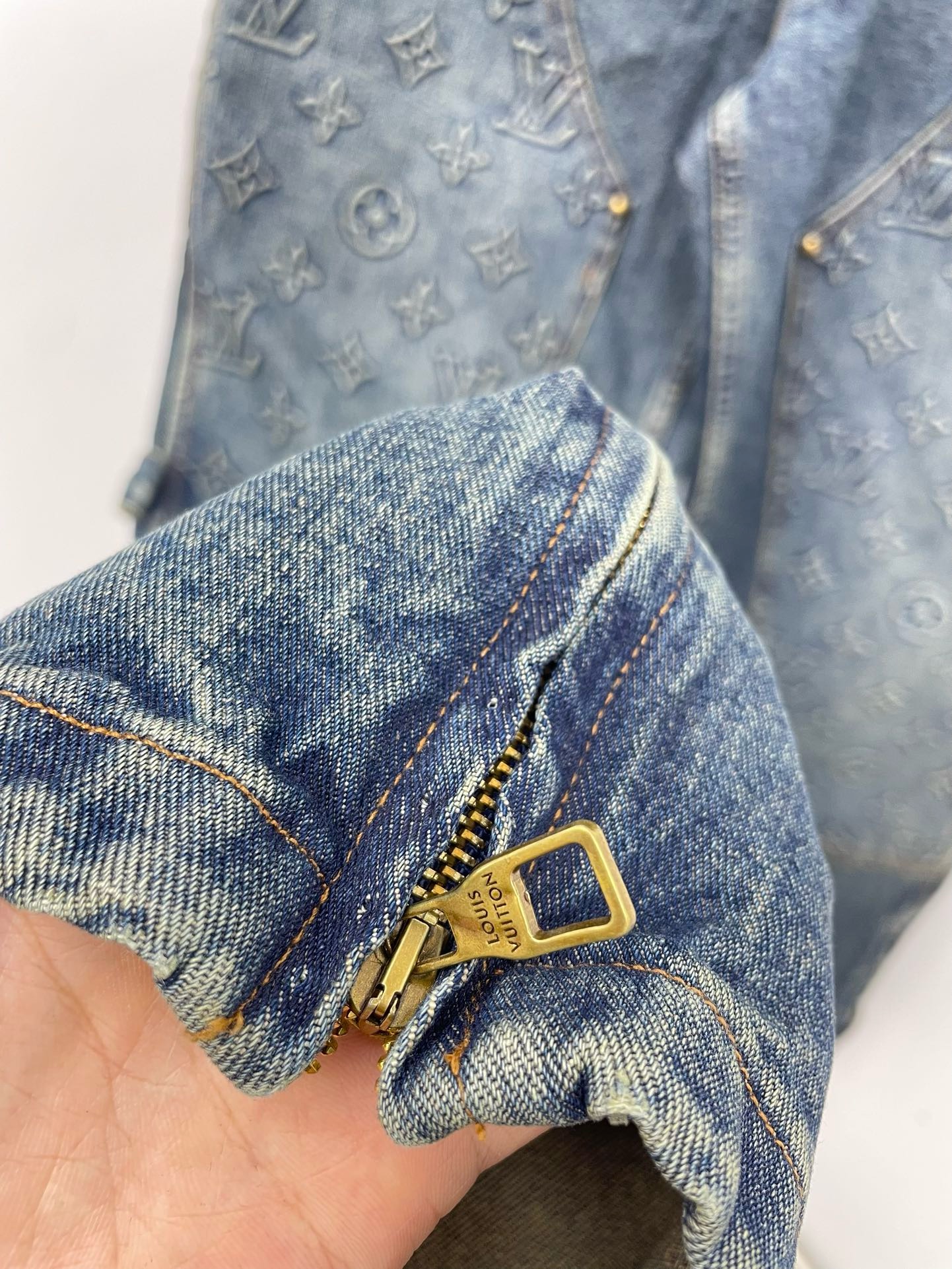Louis Vuitton Unisex Jeans Size S-XL