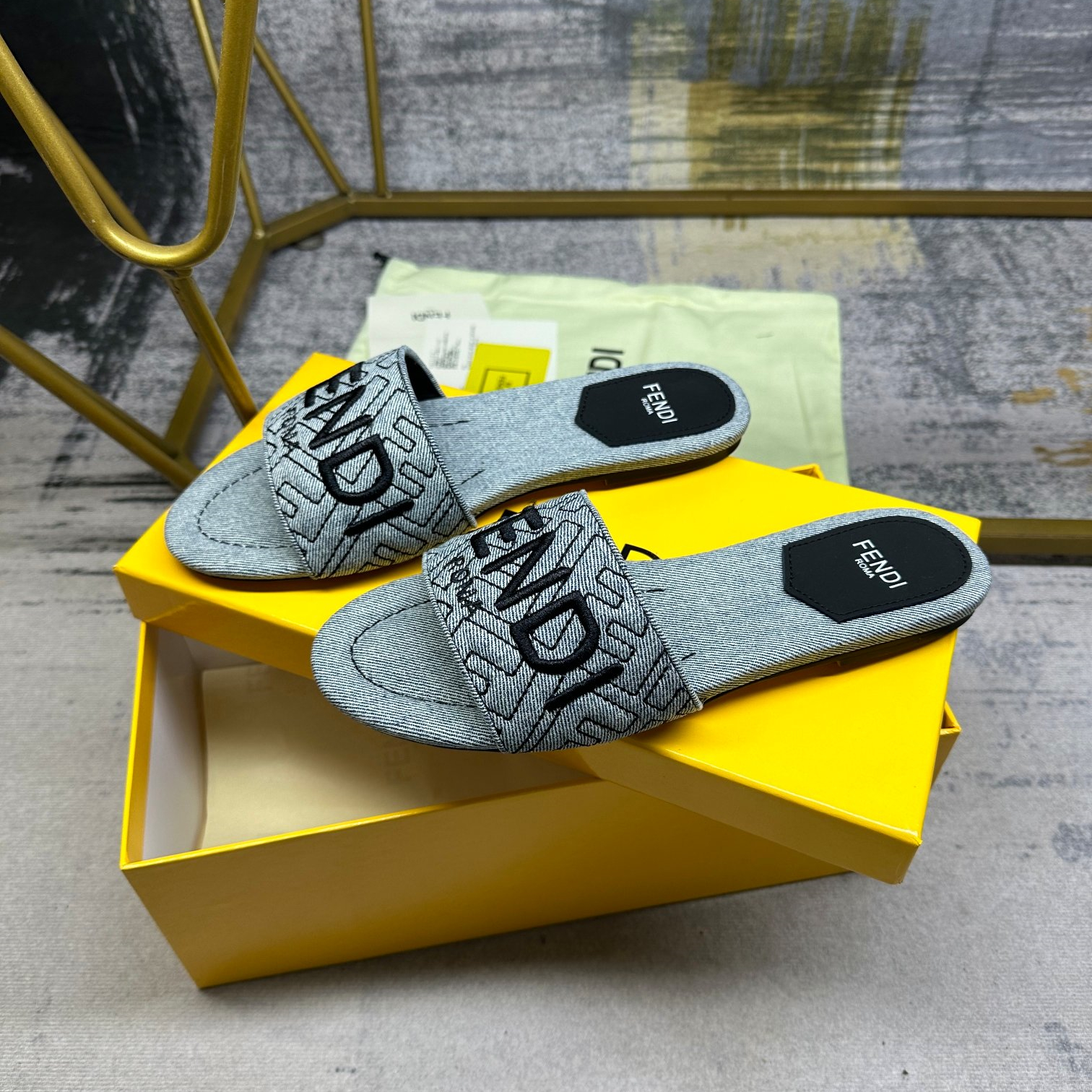 Fendi Slippers Size 36-42