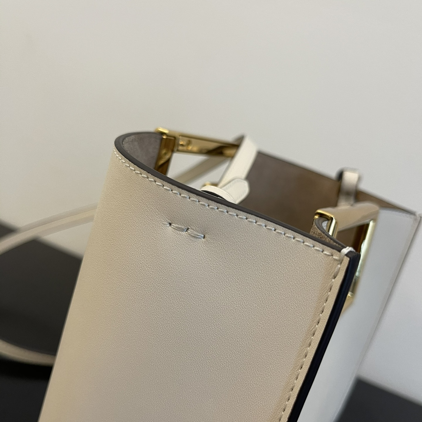 Fendi New Women Shoulder Bags 20*17*9cm