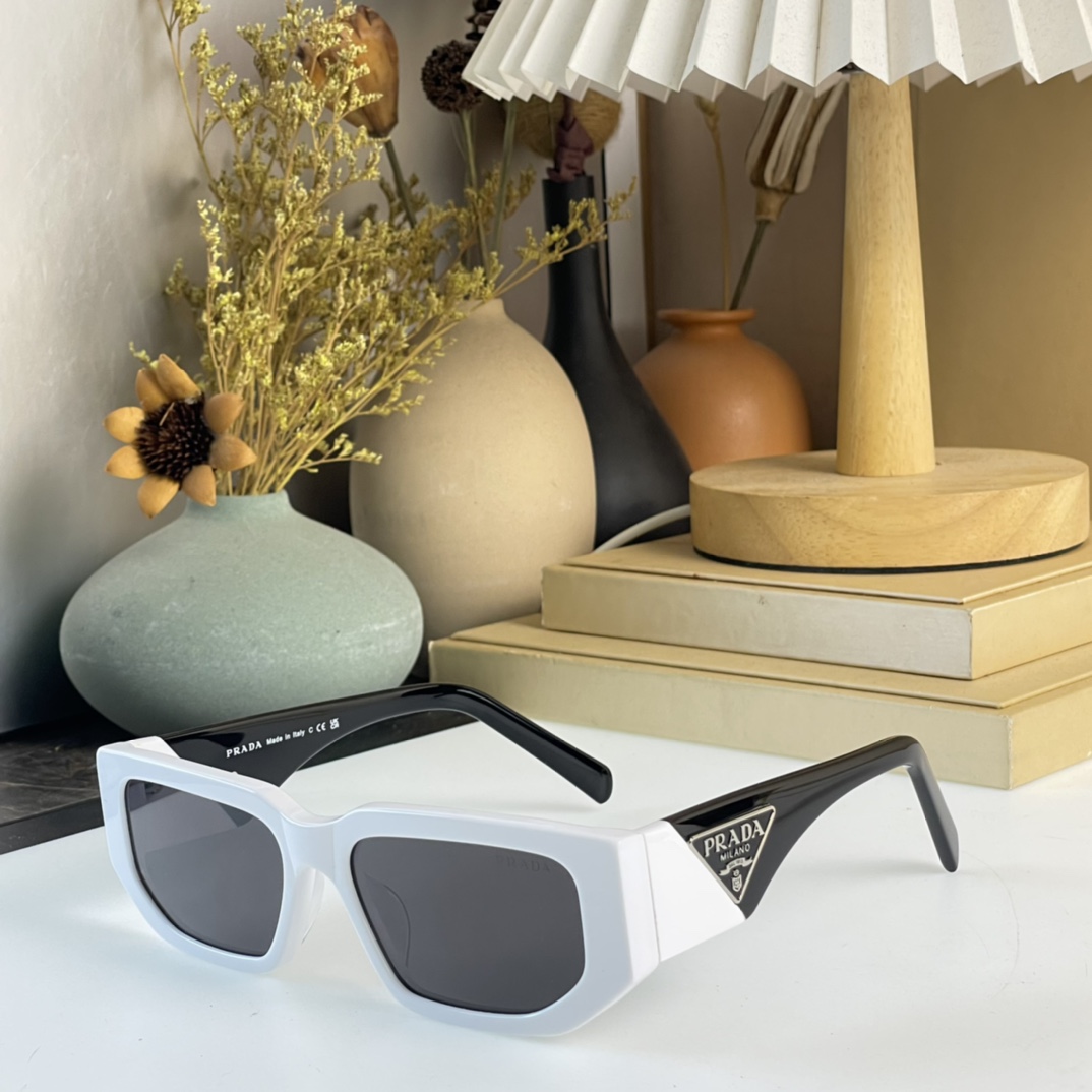 Prada Symbole sunglasses SPR09Z