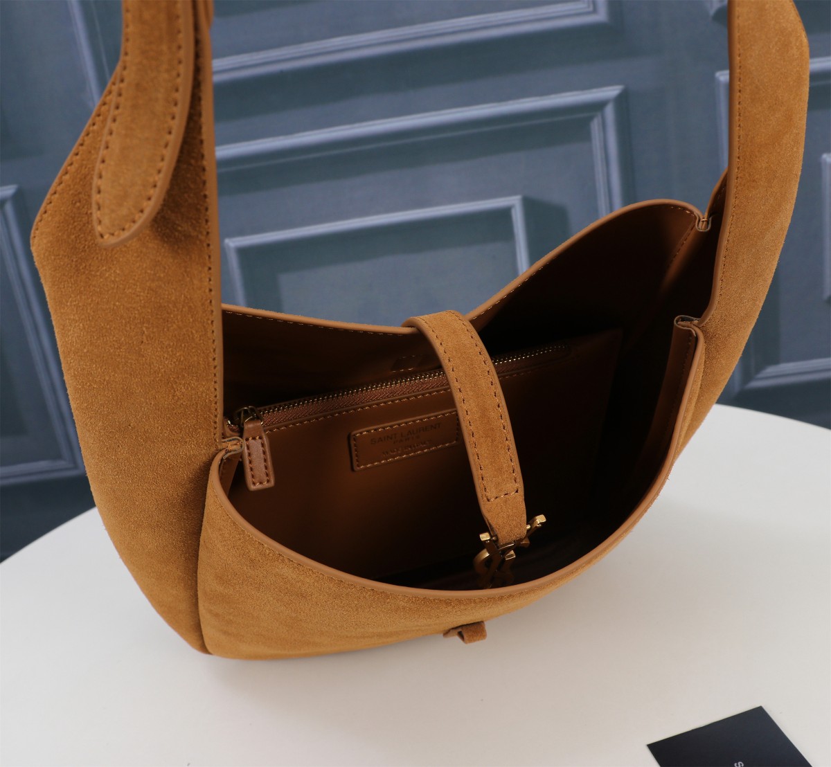 YSL Le5A7 Women Shoulder Bags Size 23*22*8.5cm