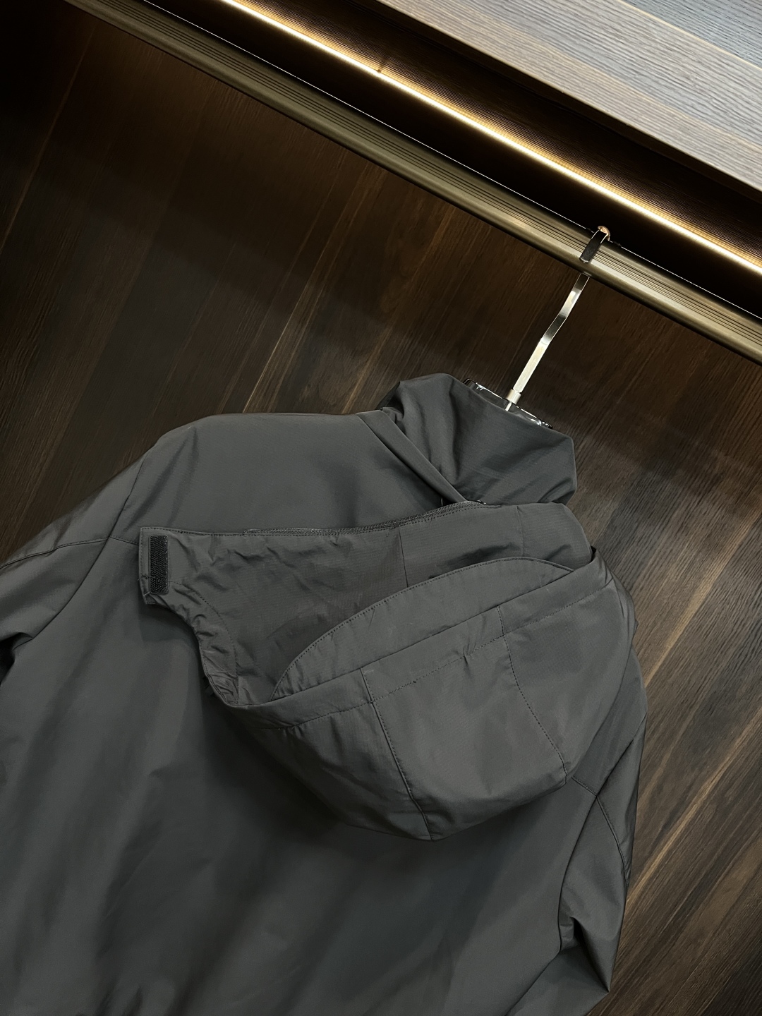 Burberry Unisex Jacket Size M-XXXL