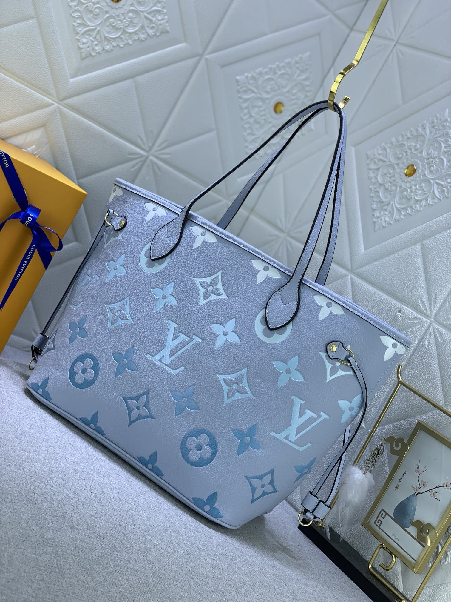 Louis Vuitton Shopping Bags 32*29*17cm