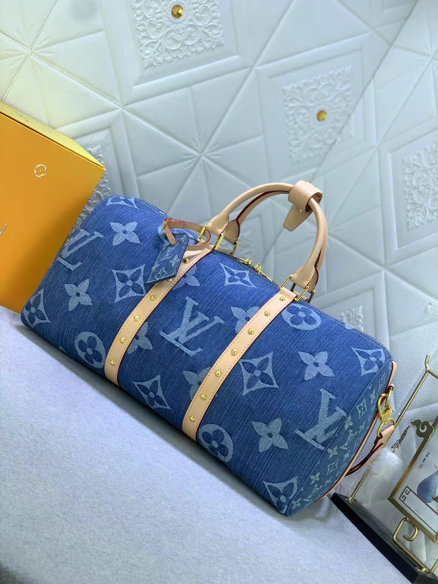 Louis Vuitton KEEPALL BANDOULIÈRE 45 Keepall Bandoulière Monogram Denim Travel Bags Size 45*27*20cm