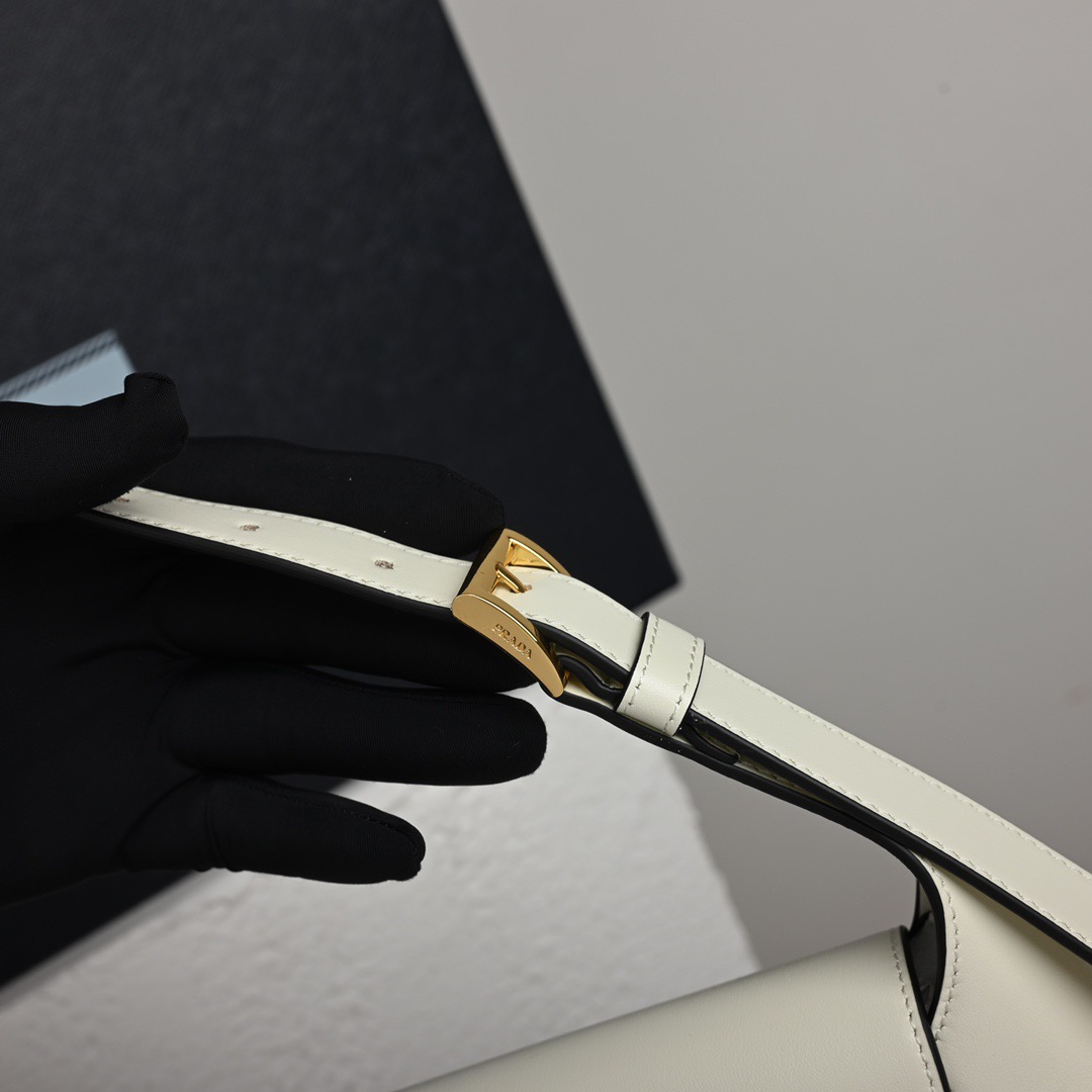 Prada 1BD358 Small Leather Women Shoulder Bags Size 25*15*5.5cm