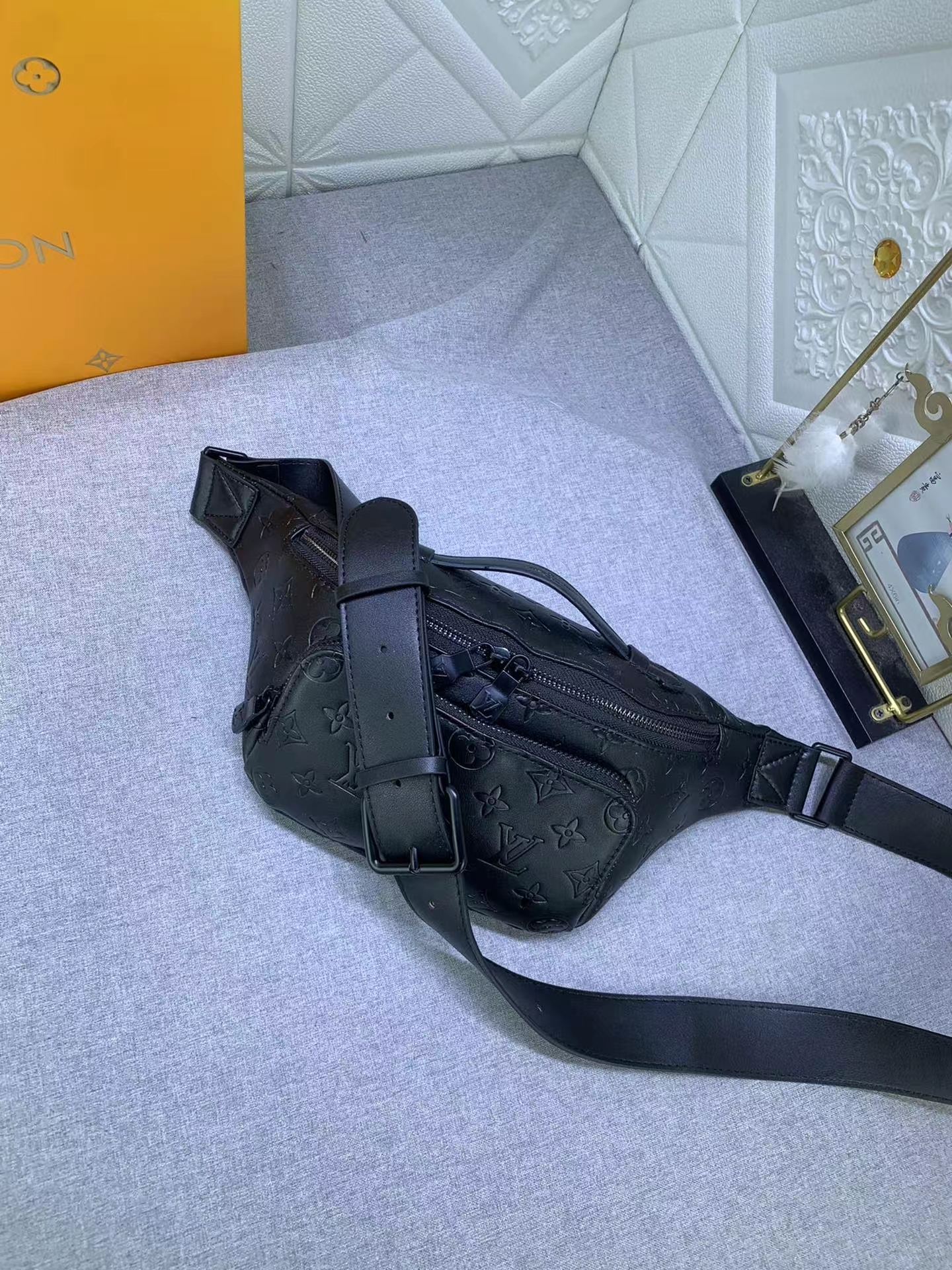 Louis Vuitton Rush Monogram Shadow Mens Shoulder Bags Size 30*15*8cm