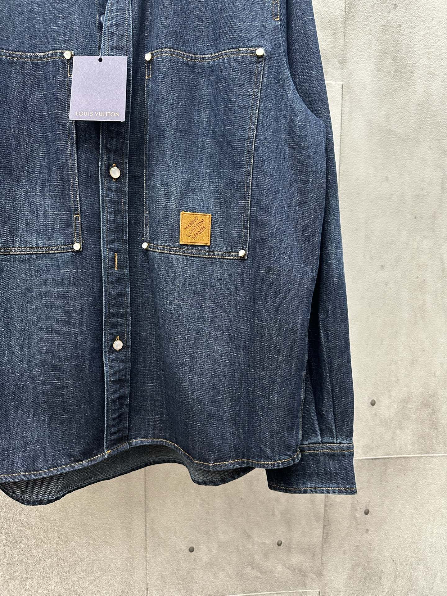 Louis Vuitton Unisex Jacket Size S-XL