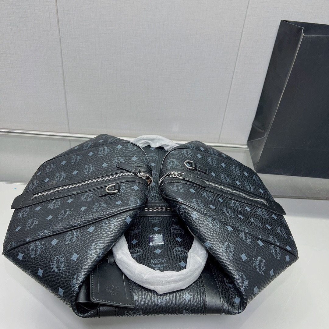 MCM Ottomar Weekender Travel Bags in Visetos Size 45cm