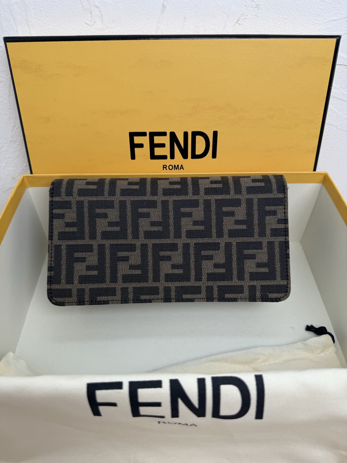 Fendi Women Shoulder Bags Size 21*11*5cm
