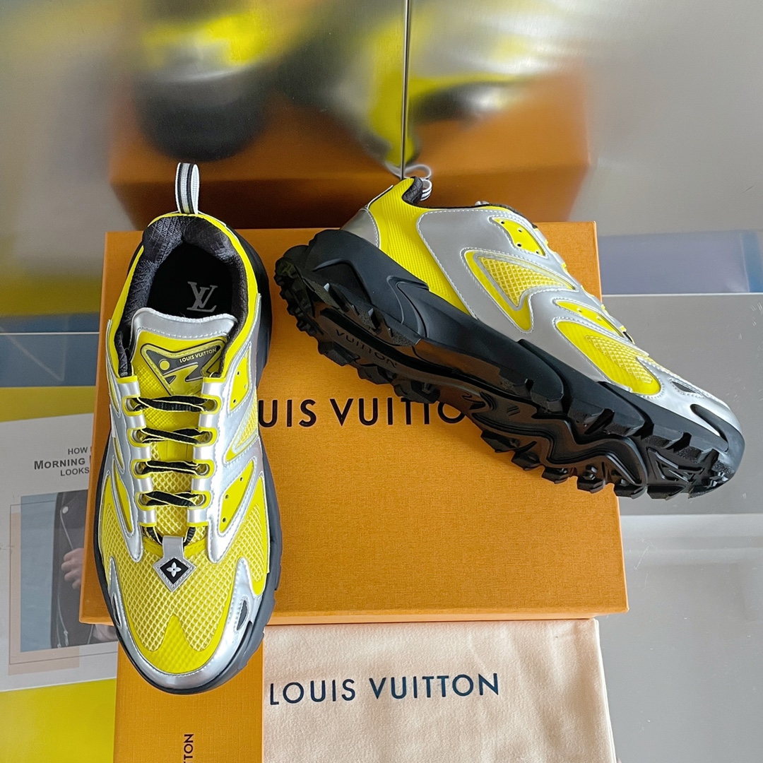 Louis Vuitton LV Runner Tatic Sneaker Size 40-46