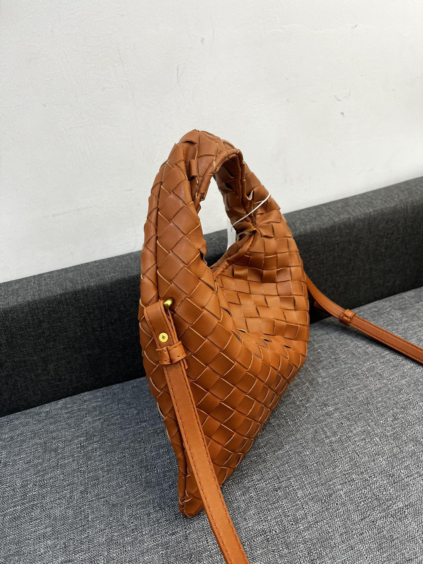 Copy Bottega Veneta HO Women Shoulder Bags 28*17cm
