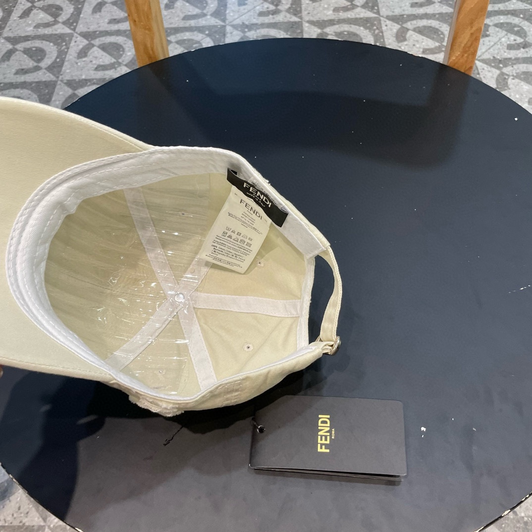 Fendi Baseball Cap