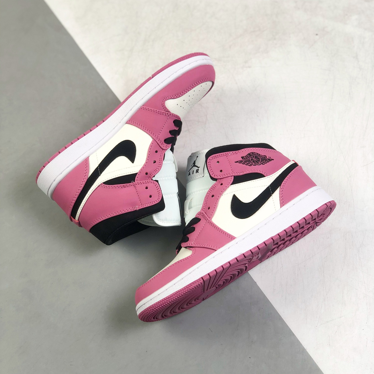 Nike Air Jordan 1 High Top Sneakers Shoes Gr. 36-46