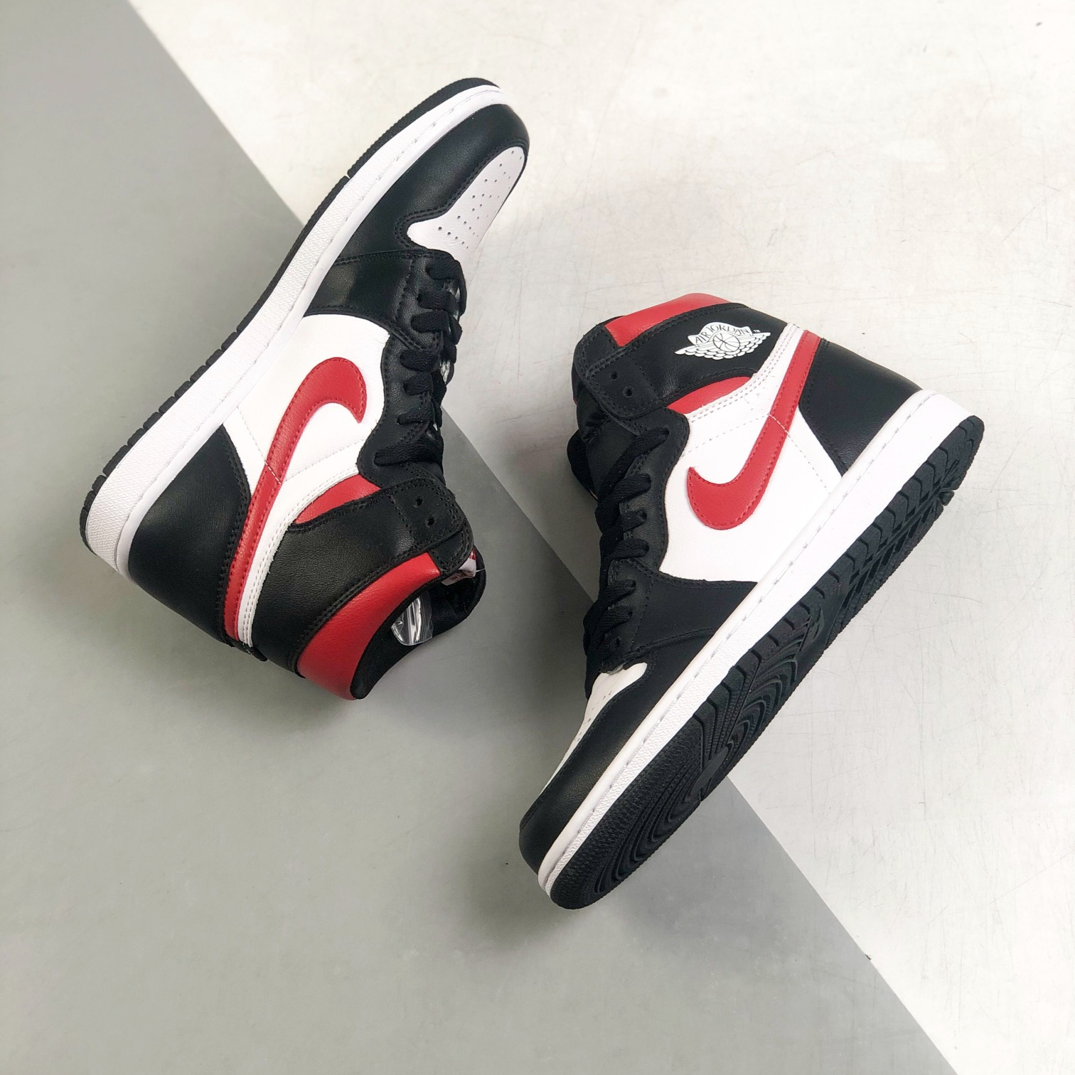 Nike Air Jordan 1 High Top Sneakers Shoes Gr. 36-46