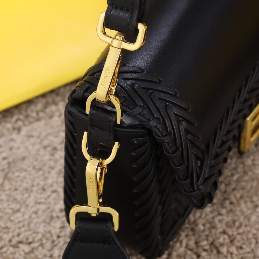 Fendi New Women Shoulder Bags 27*6*15cm