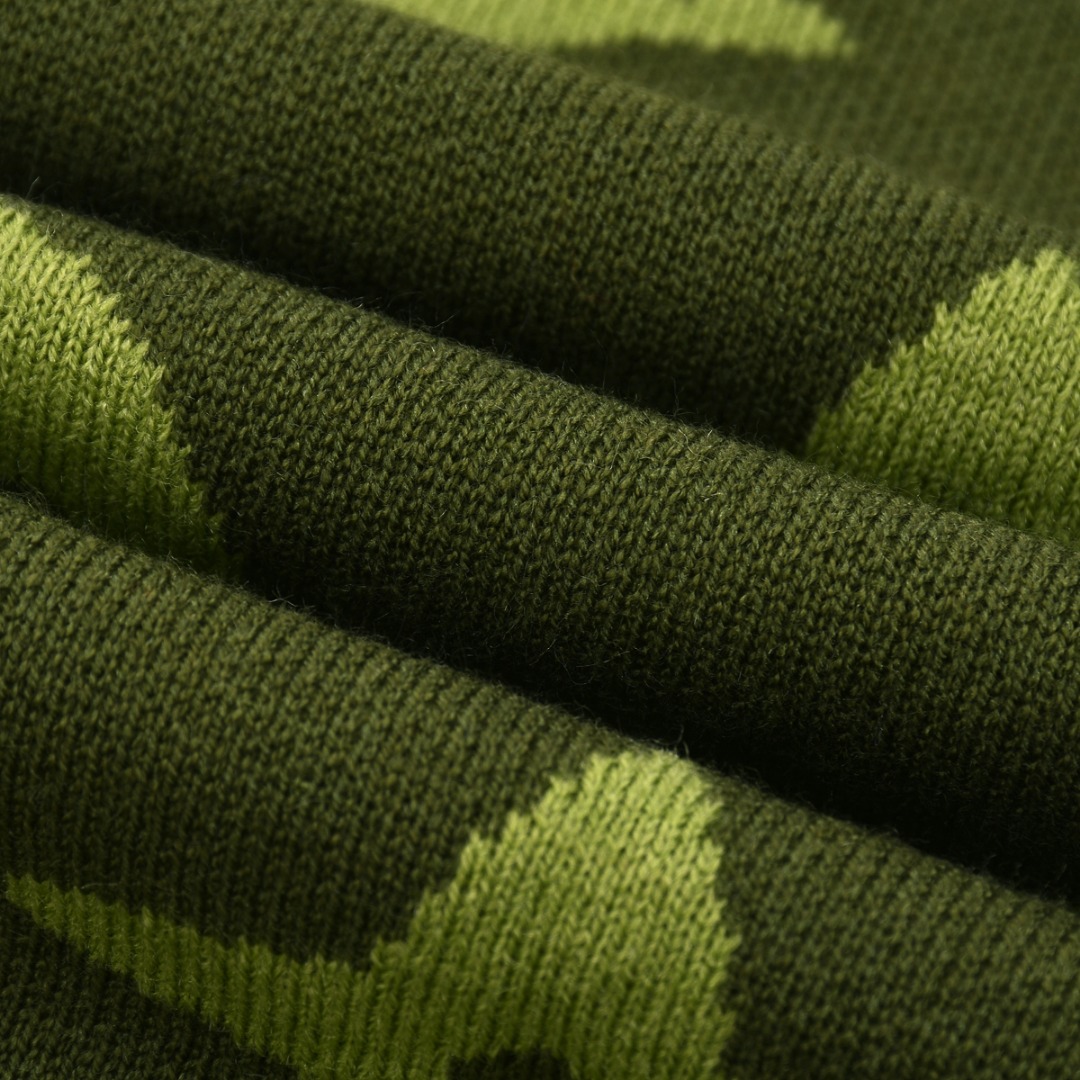 Louis Vuitton Unisex Sweatshirt Size S-XL