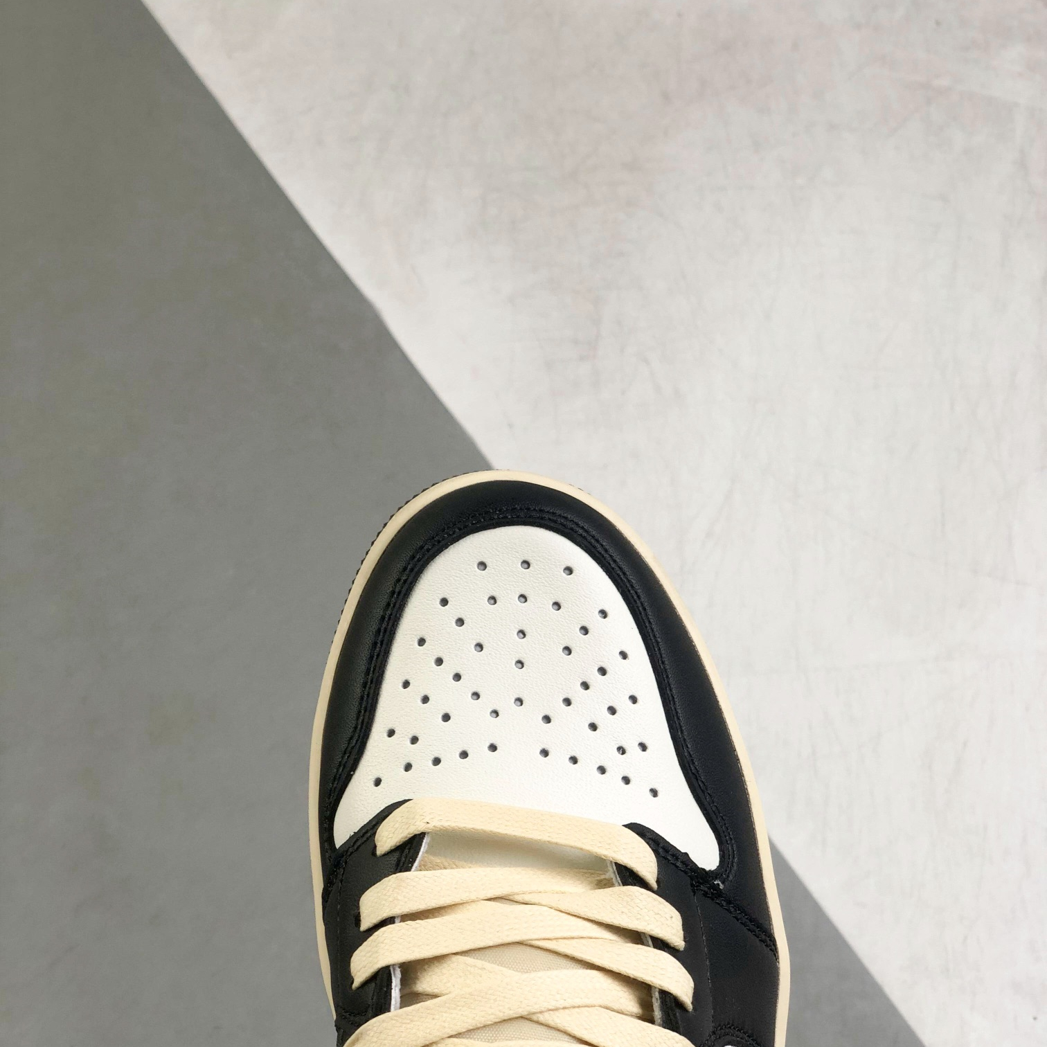 Nike Air Jordan 1 Low Top Sneakers Shoes Gr. 36-46