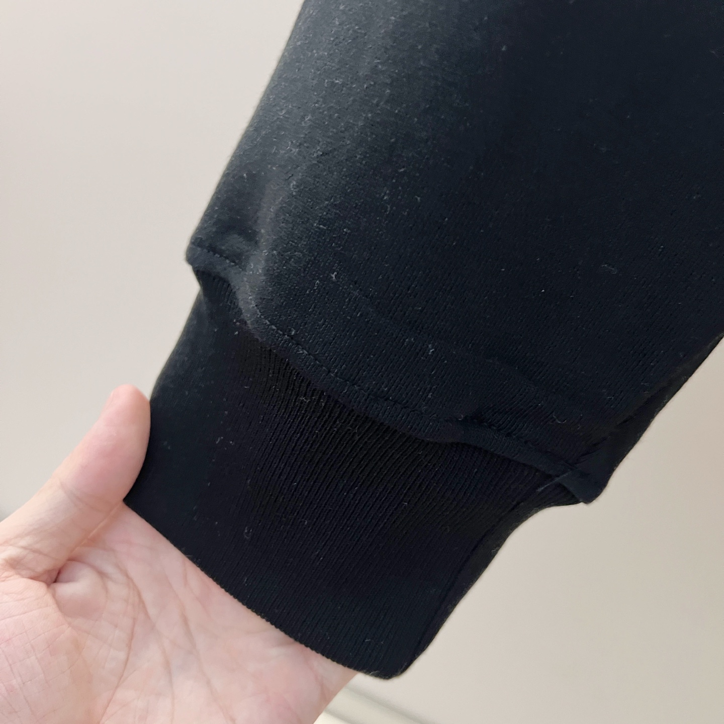 Burberry Unisex Sweatshirt Size S-XL