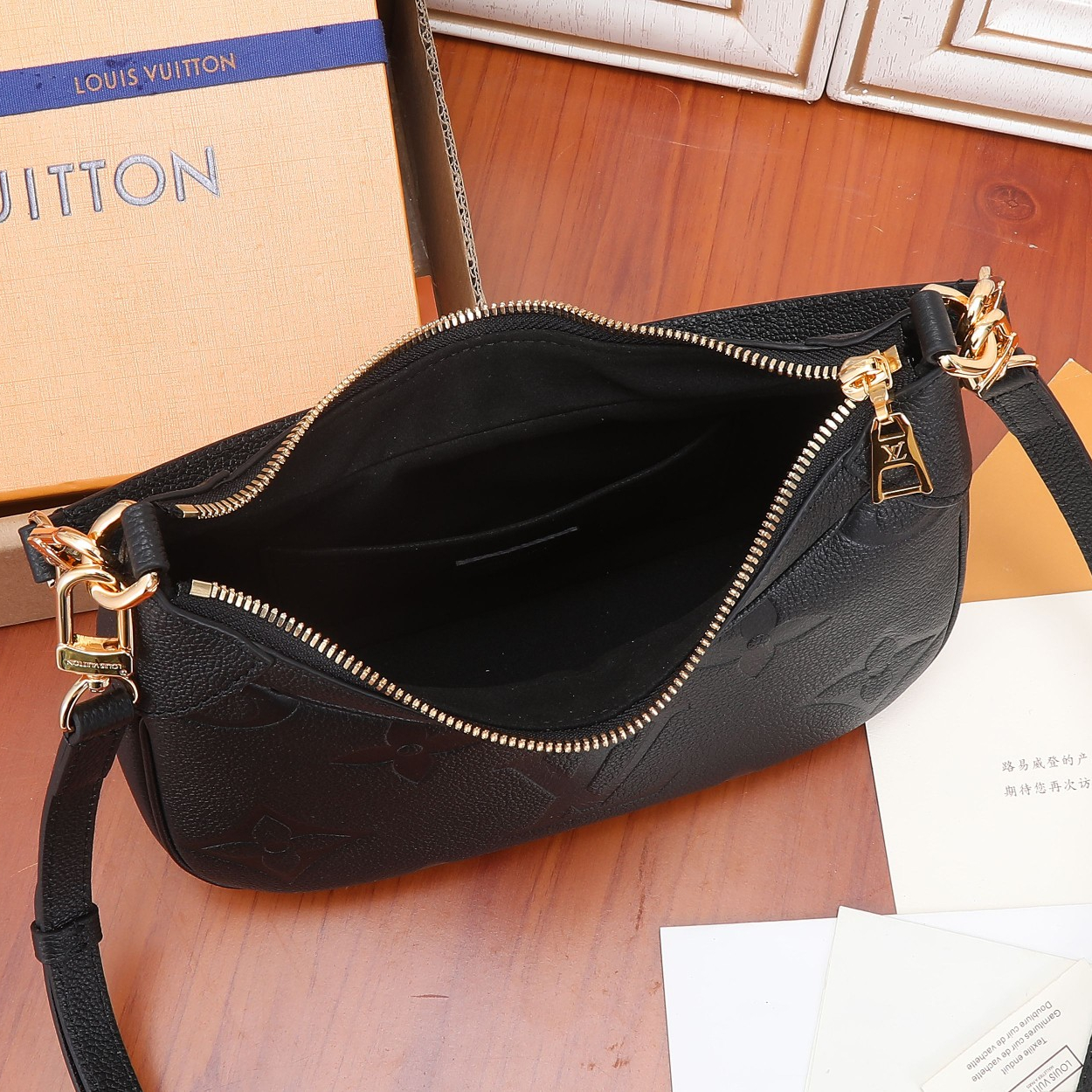 Louis Vuitton M46002 Bagatelle Women Shoulder Bags Size 22*14*9cm