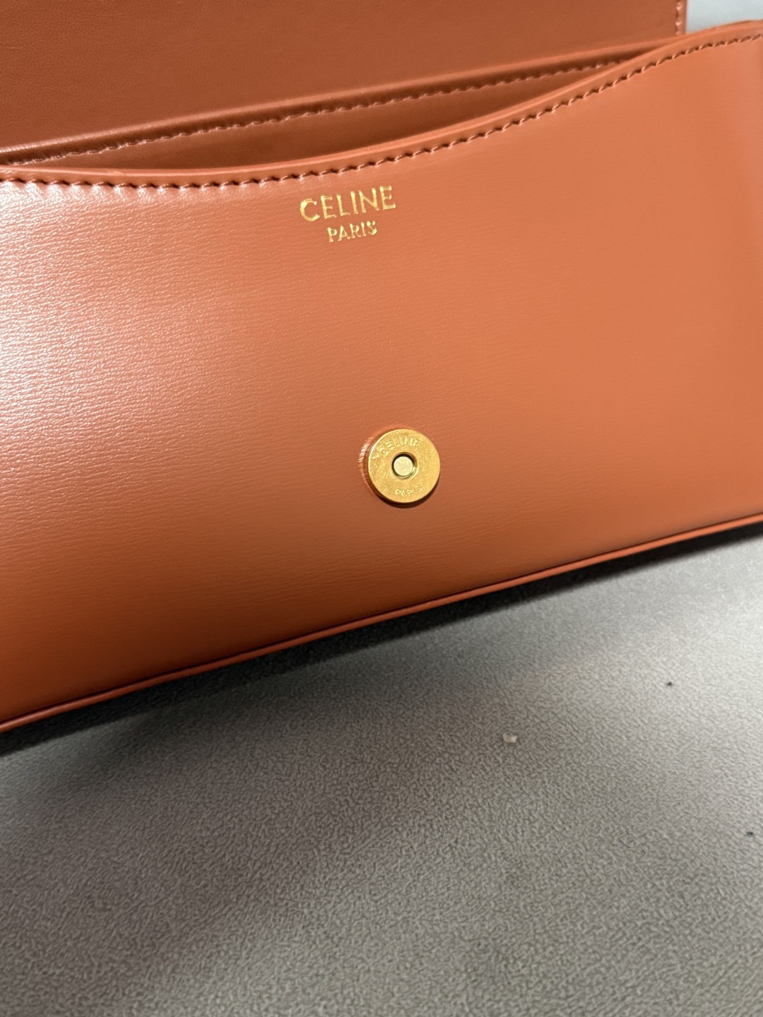 Celine 25ss Lulu Women Shoulder Bags Size 24*11.5*8cm