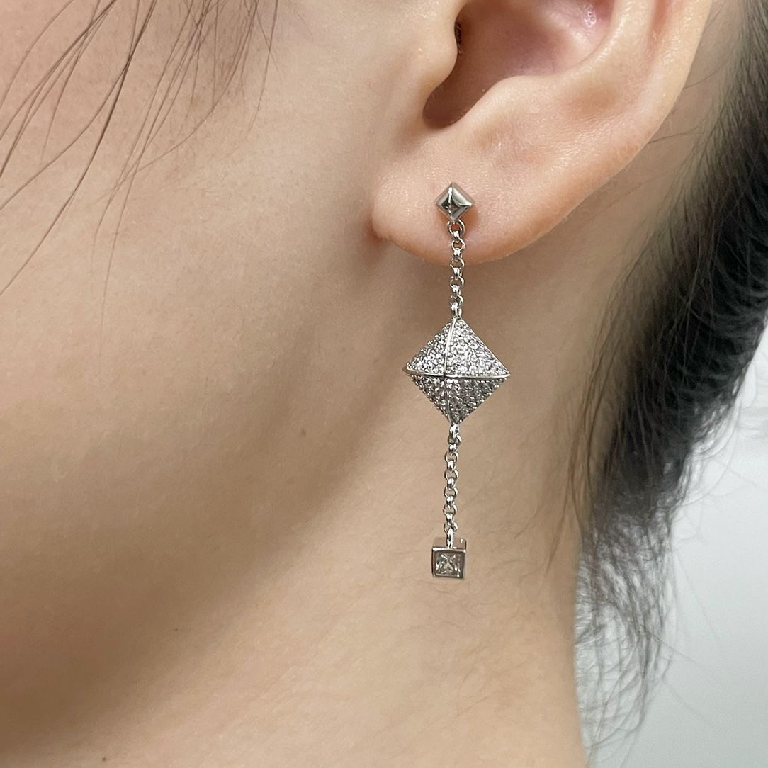 Hermes Earrings