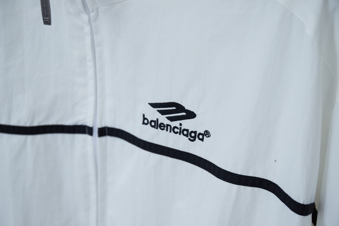 Balenciaga Waterproof jacket Size S-XL