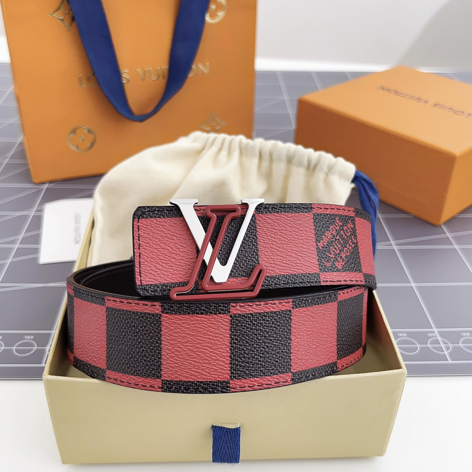 Louis Vuitton Mens Belt Width 4cm