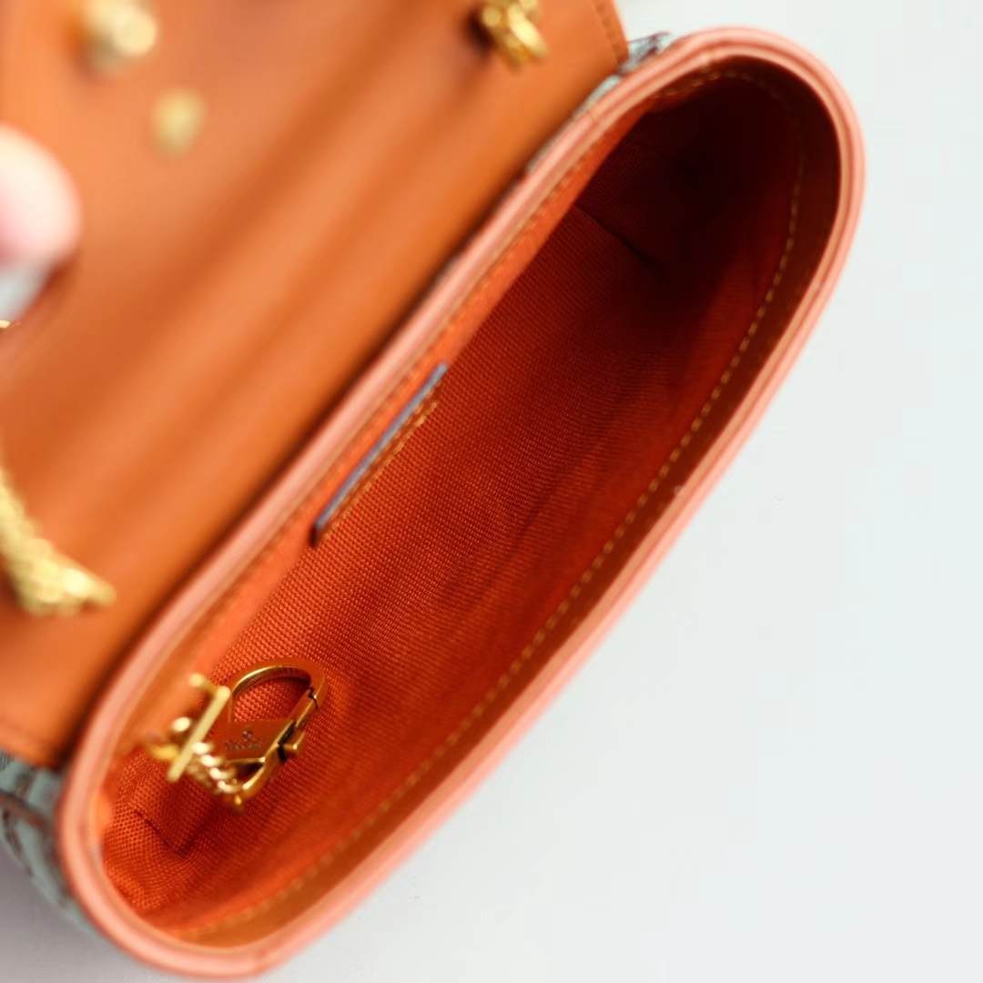 Gucci GG Ultra mini Women Shoulder Bags Size 16.5*9.5*4.5cm