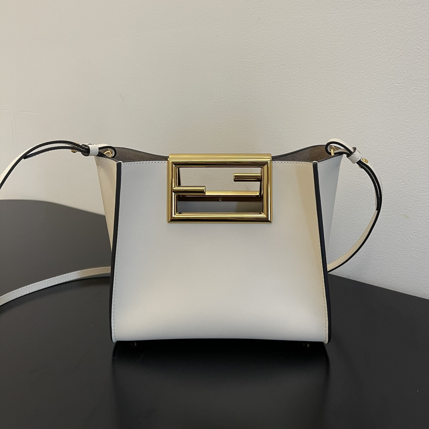 Fendi New Women Shoulder Bags 20*17*9cm