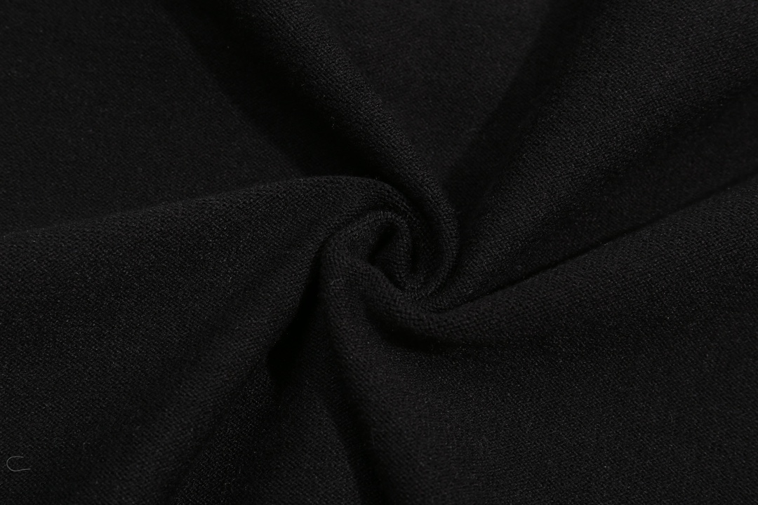 Givenchy Unisex Sweatshirt Size S-L