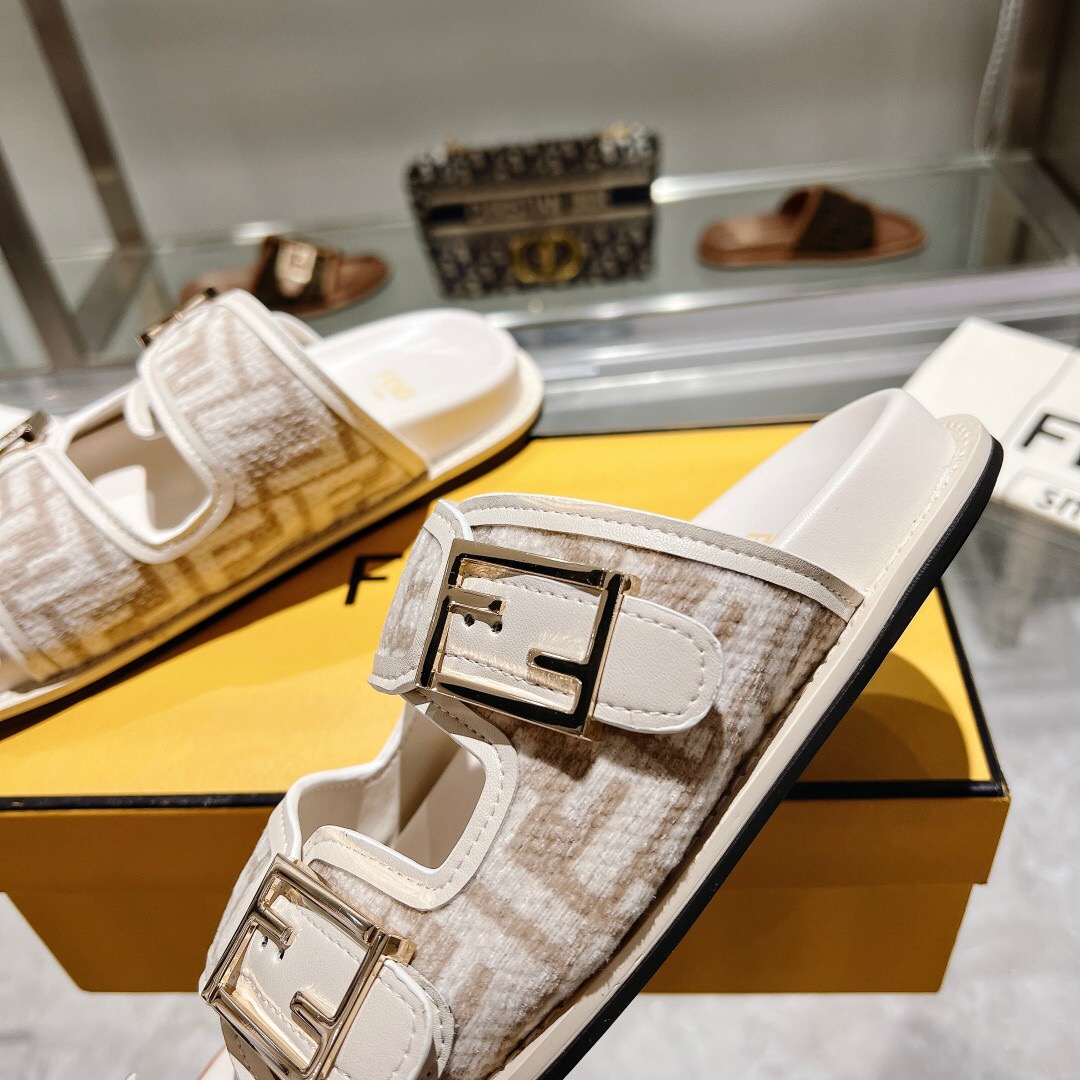 Fendi Slippers Size 36-45