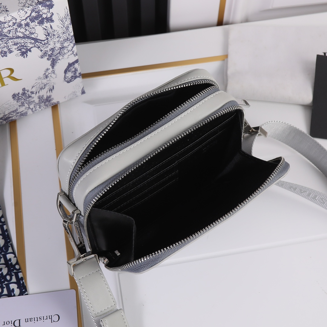 Dior 2022SS Oblique Mens Shoulder Bags 17*12*6cm