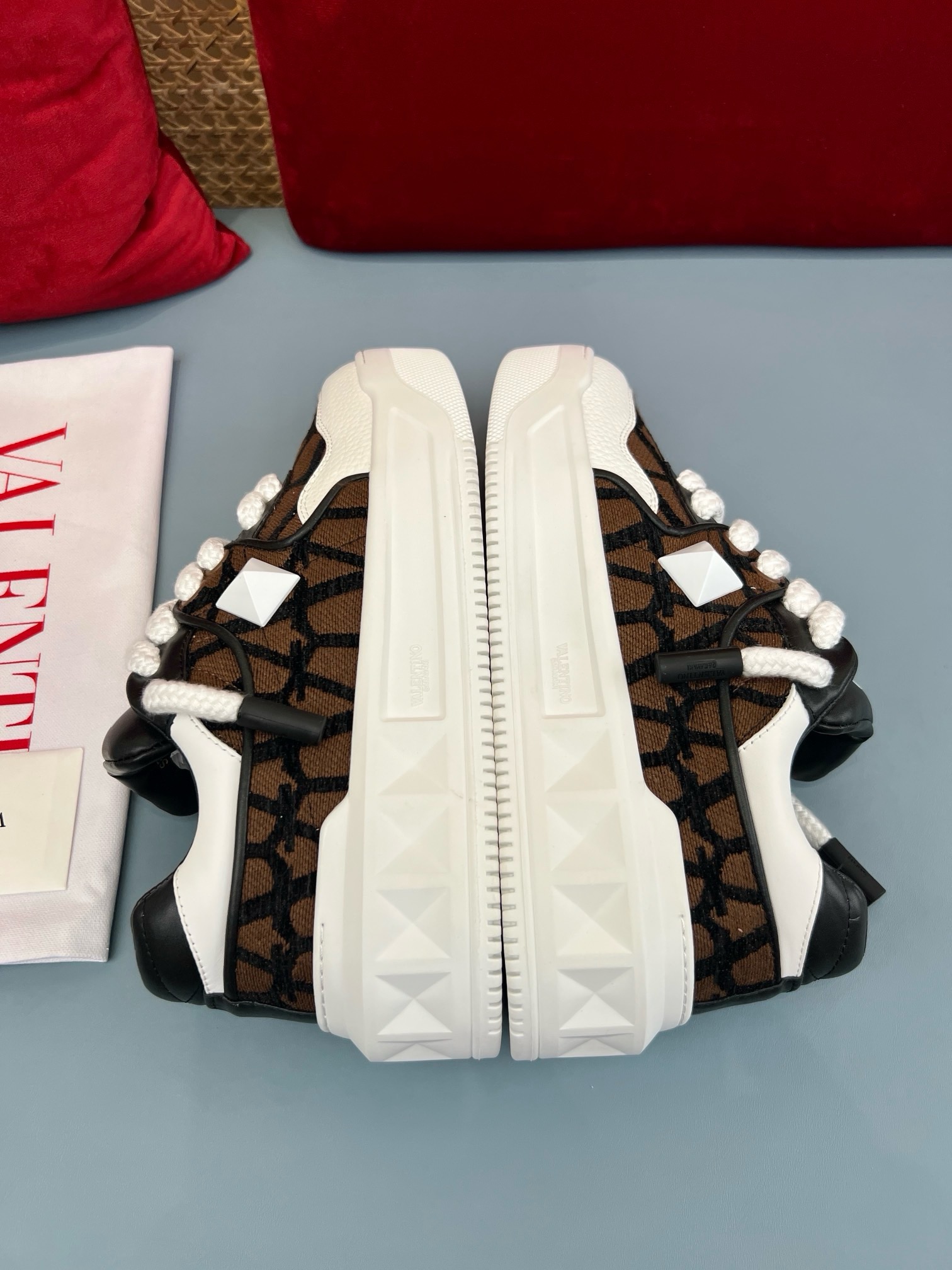 Valentino 2023 new Sneaker size 35-46