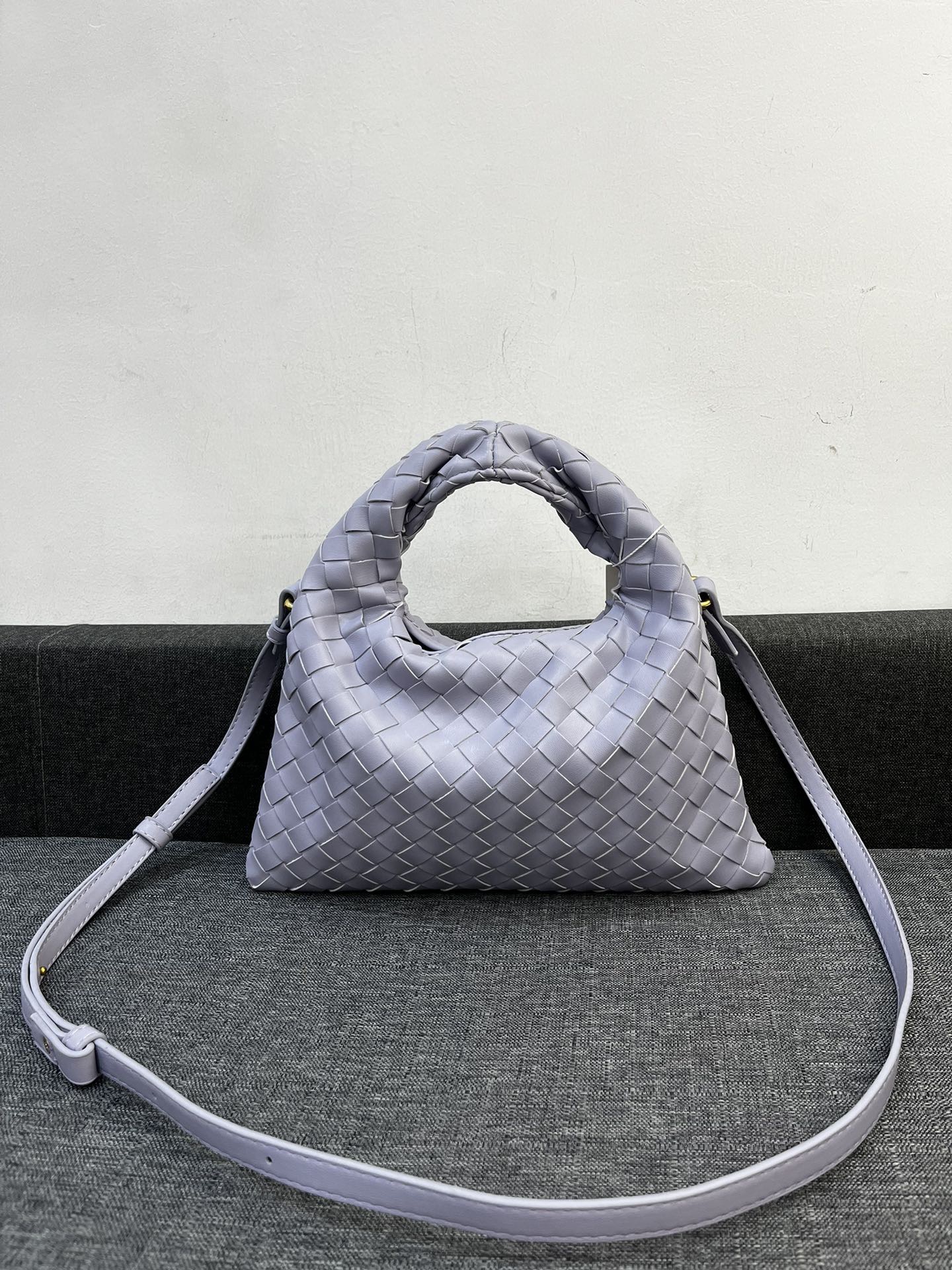 Bottega Veneta HO Women Shoulder Bags 28*17cm