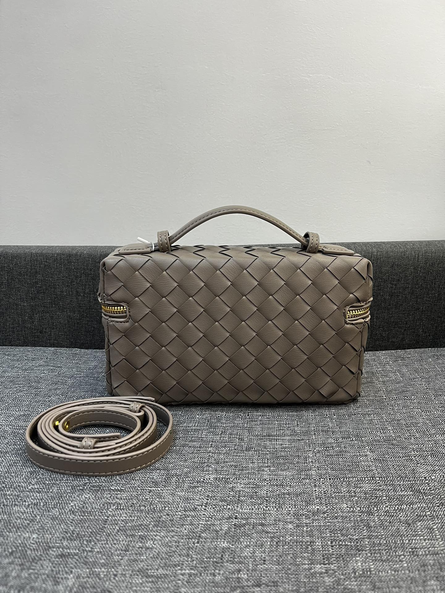 Bottega Veneta Vanity Case Women Shoulder Bags 24*13*6cm