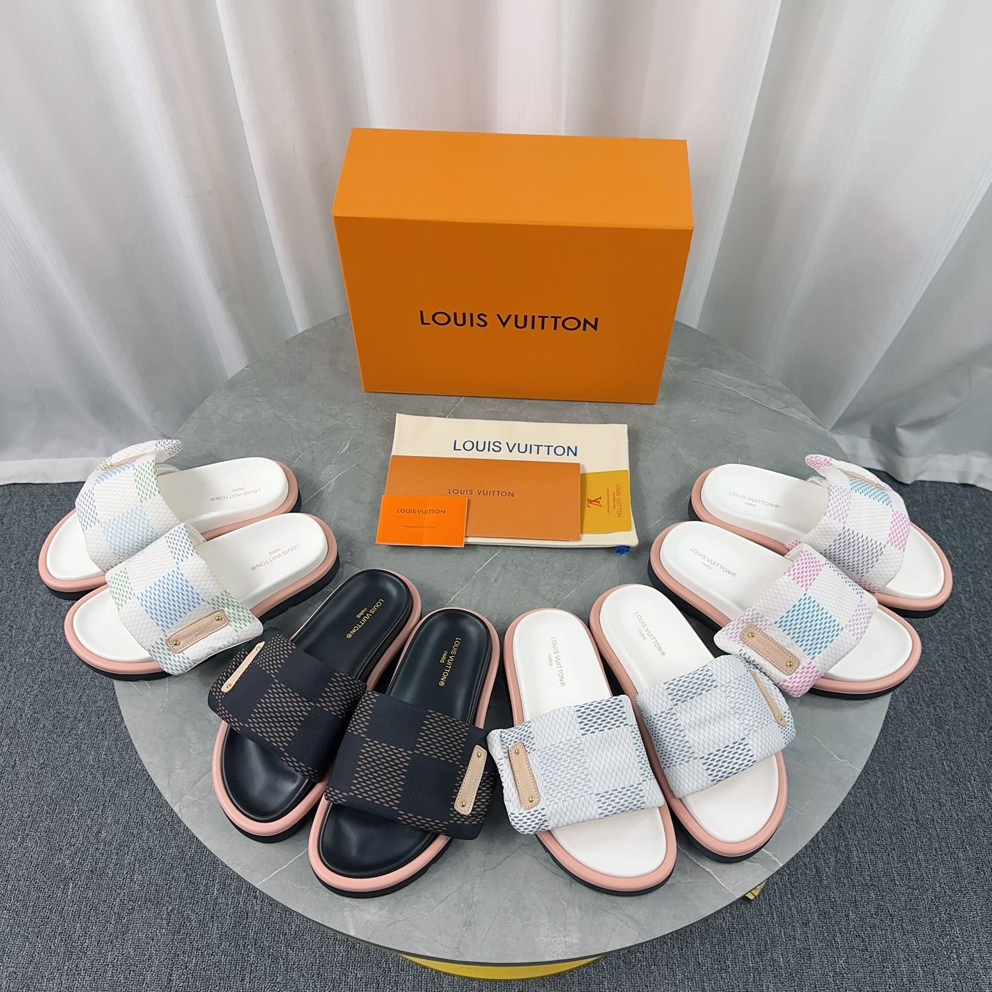 Louis Vuitton 2024ss Pool Pillow Comfort Slippers Size 36-45