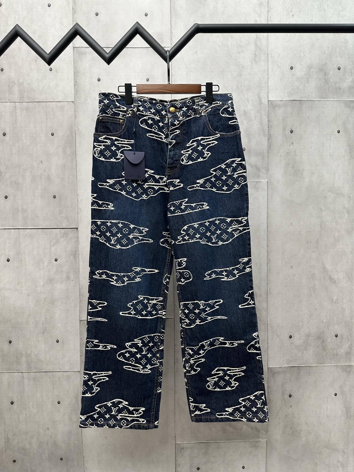Louis Vuitton Unisex Jeans Size S-XL