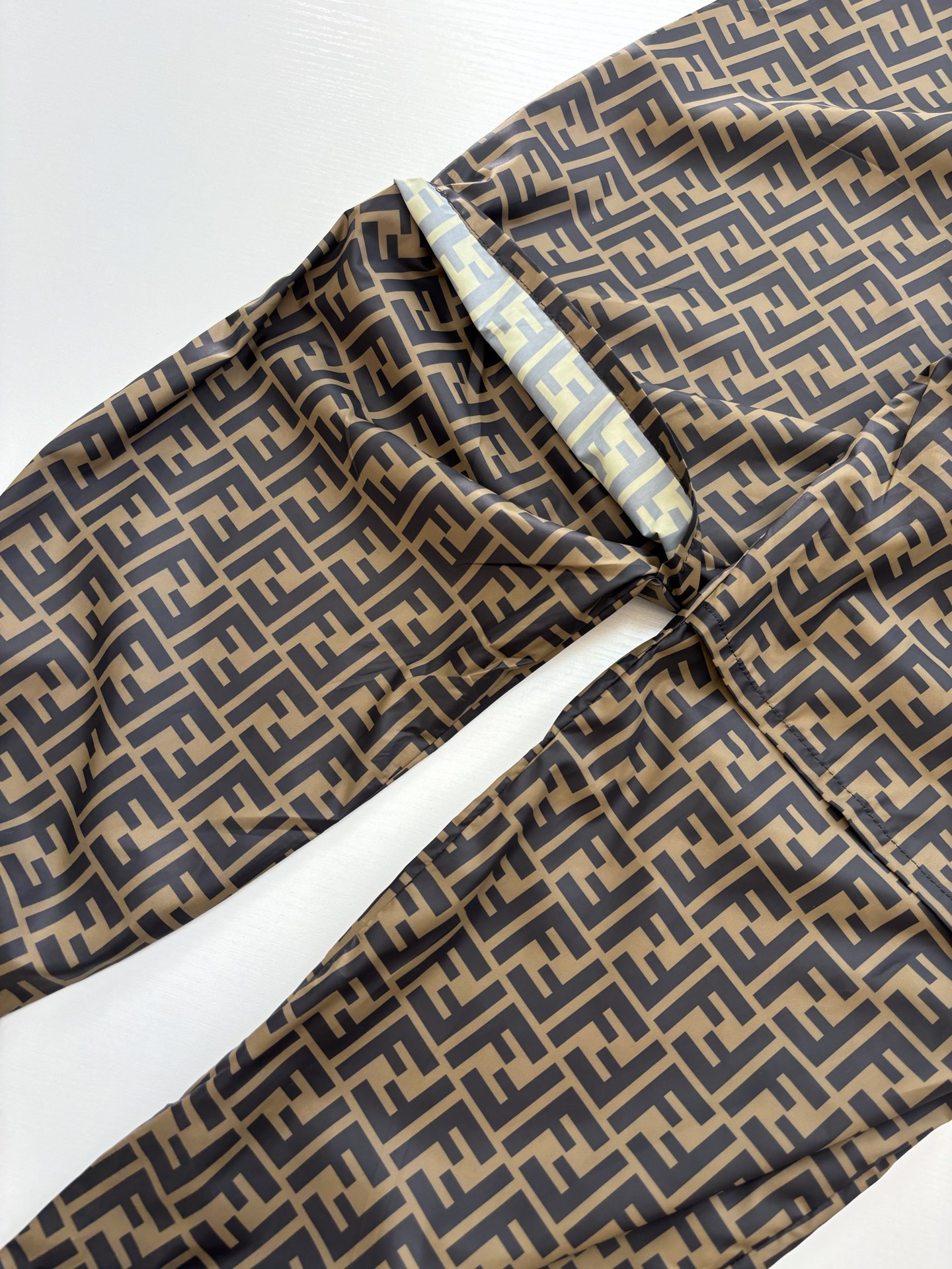 Fendi Unisex Pants Size S-XL