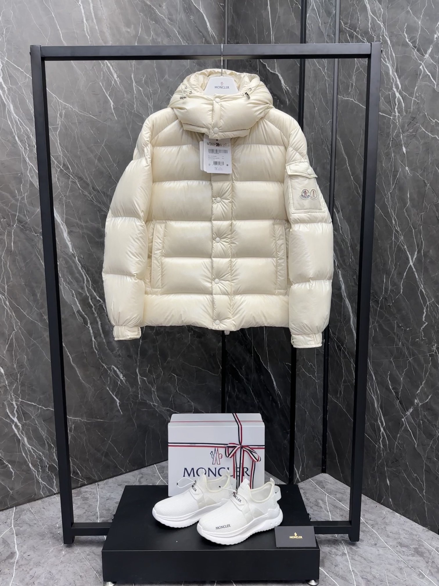 Moncler Maya 70 Down Jacket Size 1-5