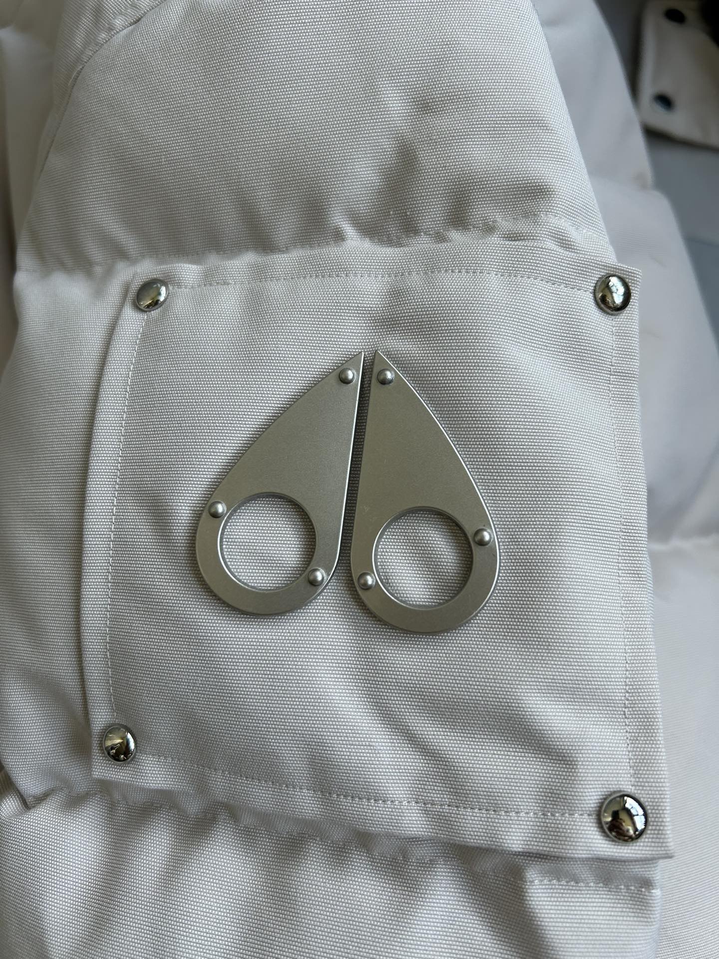 Moose Knuckles 06 Men Winter Jacket Size S-XXL Beige