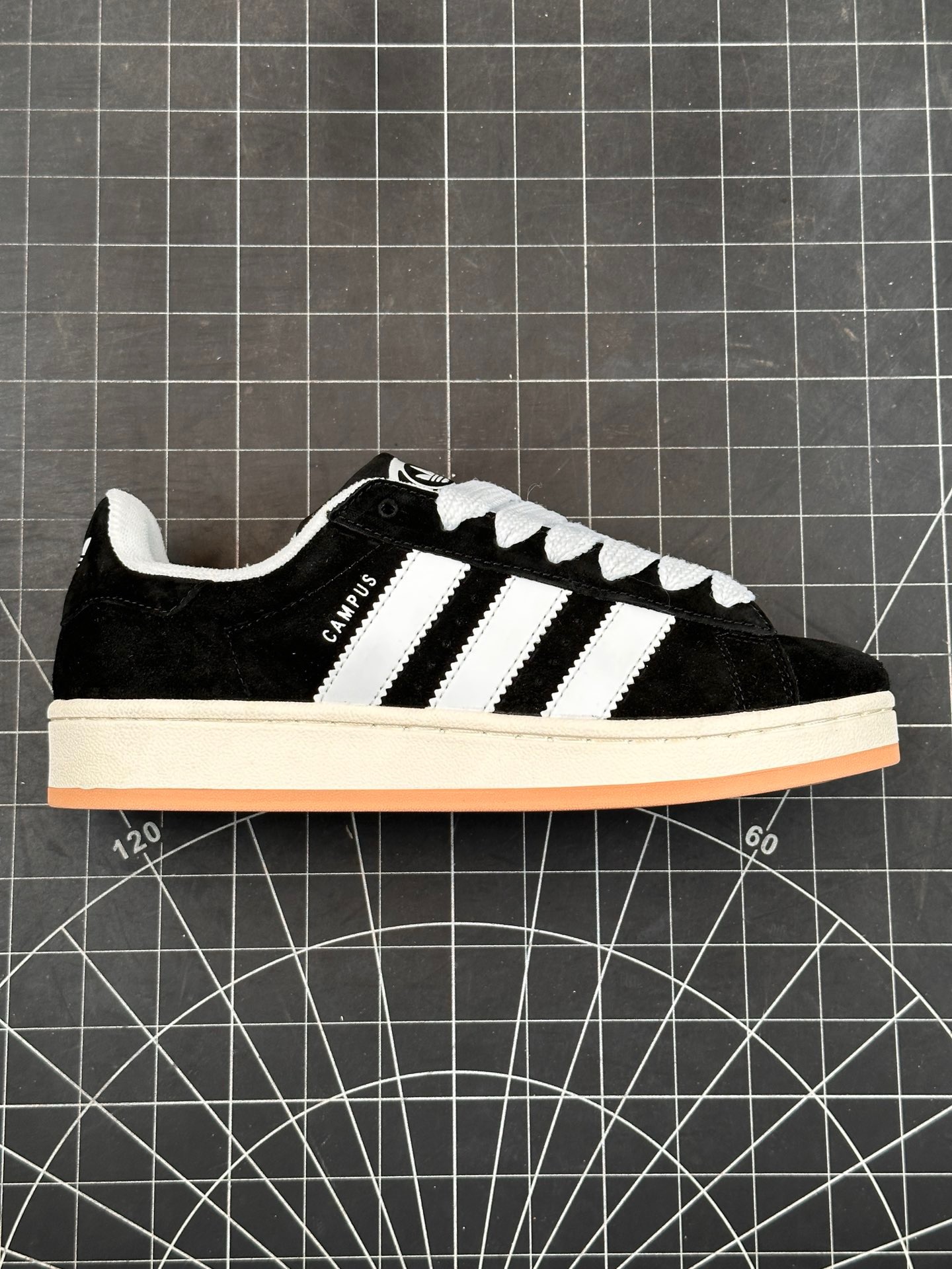 Adidas oiginals Cams Sneaker Size 36-45