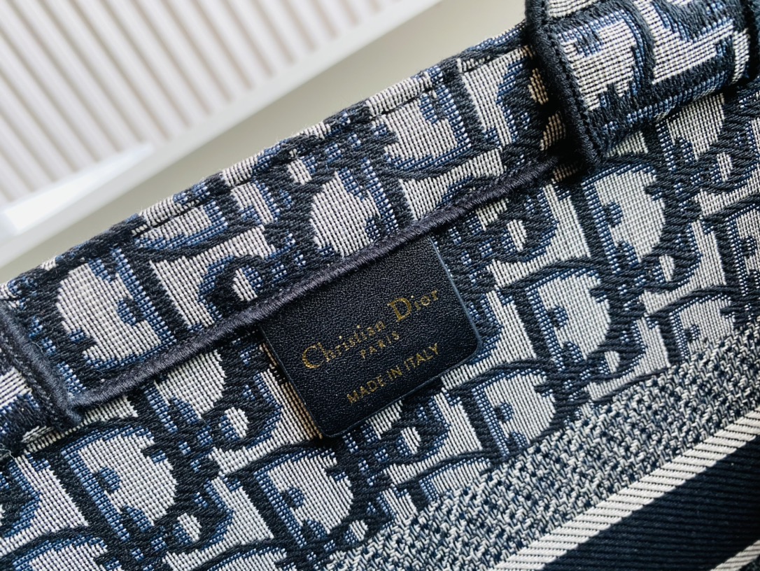 Dior Tote Women Shopping Bags 2-Size