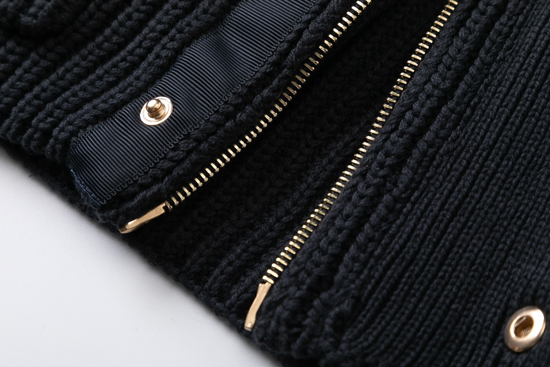 Thom Browne Unisex Jacket Size S-XL