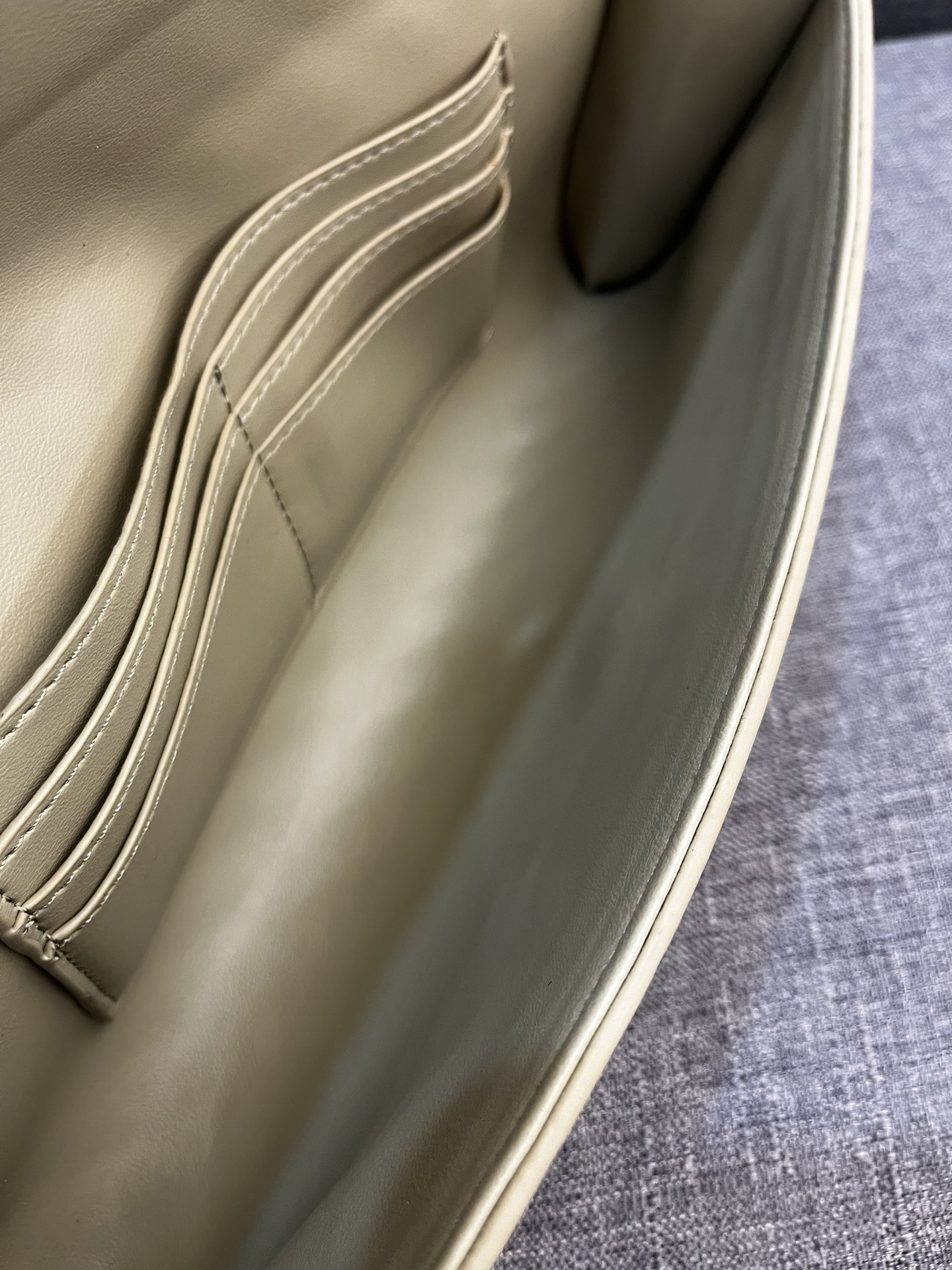 Bottega Veneta Andiamo Clutch 30*13*4cm