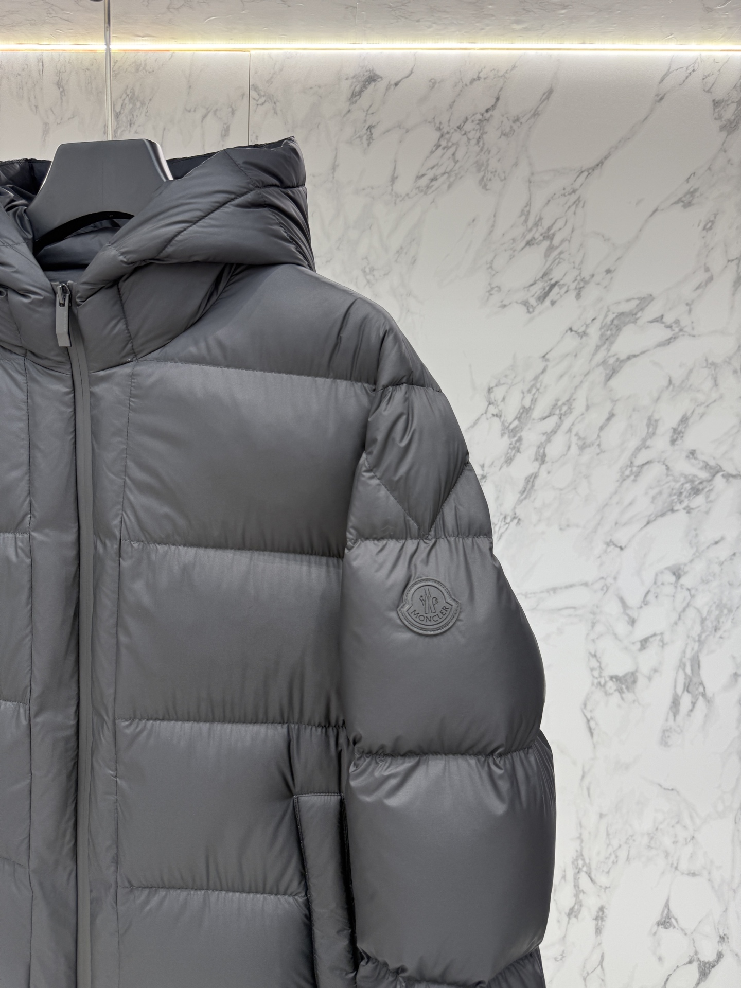 Moncler 25ss Unisex Winter Jacket Size 1-5