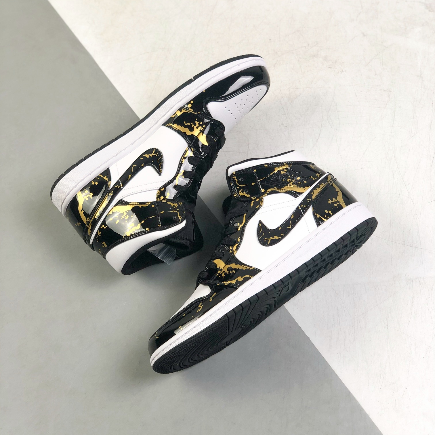 Nike Air Jordan 1 High Top Sneakers Shoes Gr. 36-46